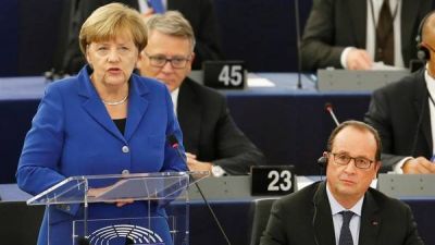 Hollande y Merkel reclaman una Europa de fronteras abiertas