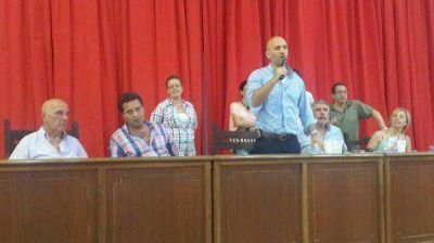 La UCR porte�a se le rebela a Macri