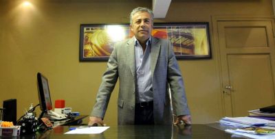 El FpV quiere que la UNCuyo aclare sobre el viaje de Cornejo