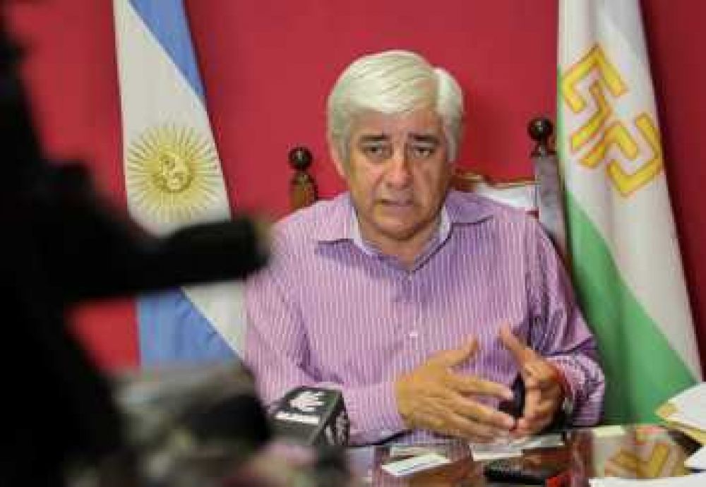 General Pinedo se declara en emergencia h�drica: �Estamos con dificultad para conseguir agua para consumo humano�, dijo Reschini