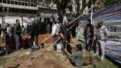 La Ciudad le cobrar� a los ex soldados el arreglo de la Plaza de Mayo