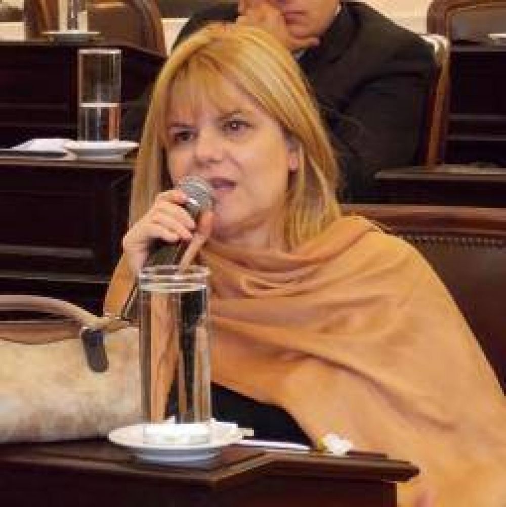 Tras fuertes divergencias, se unific� el peronismo en Diputados