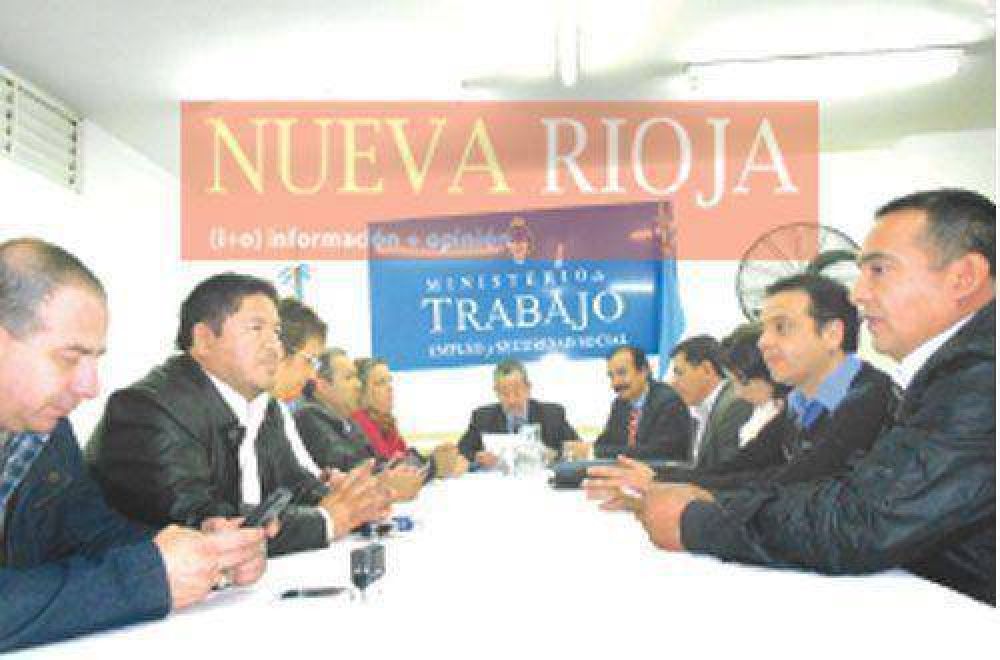 Prorrogaron mandatos en la conducci�n de la JUETAENO