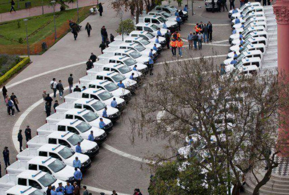 Presentaron las 59 unidades 0 km para la Polic�a