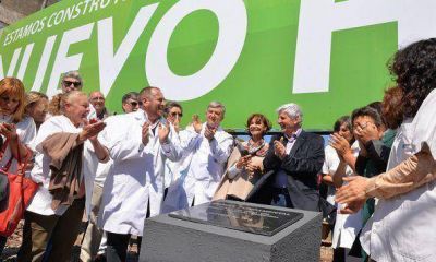Luis Andreotti coloc� la piedra fundamental del Hospital Municipal