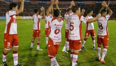 El Gallo empat� ante Espa�ol y sigue quinto