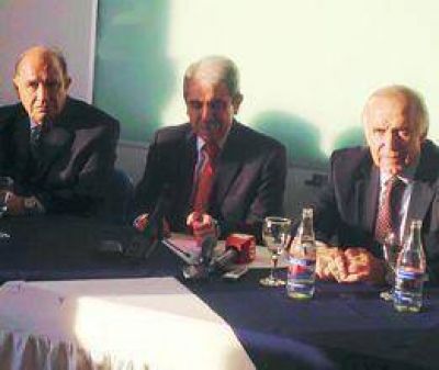An�bal Fern�ndez en el LEA de la UTN
