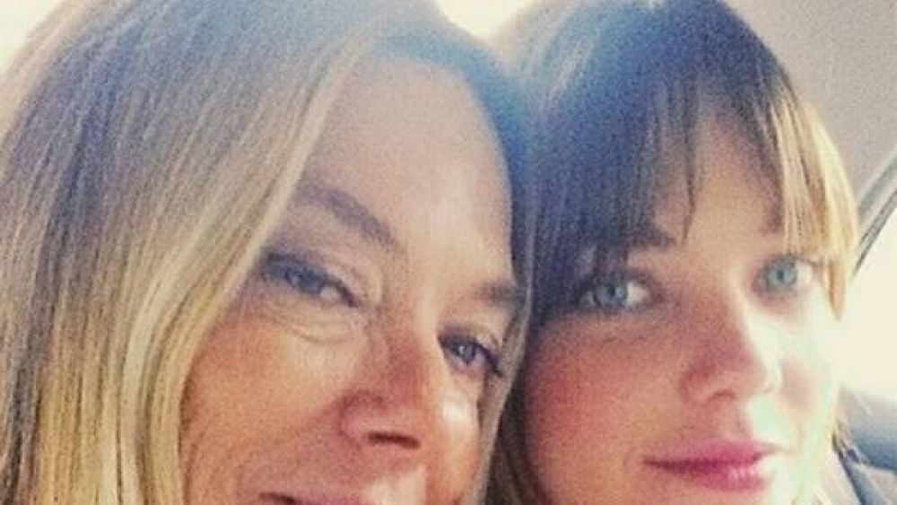 La Trilliza de oro, molesta con la escena de sexo de su hija