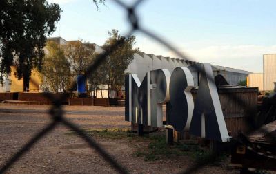 Sin plazo de salida, Impsa cumpli� un a�o en default