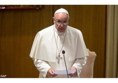 Apremiante llamamiento y oración del Papa y del Sínodo por la paz en Oriente Medio y en África