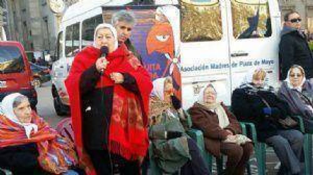 Hebe de Bonafini rompi� la tregua y atac� a Scioli y Juan Manuel Urtubey