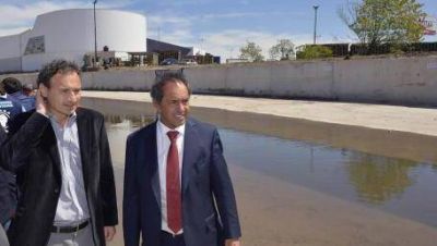 Scioli inaugur� la canalizaci�n del Arroyo Del Gato en La Plata