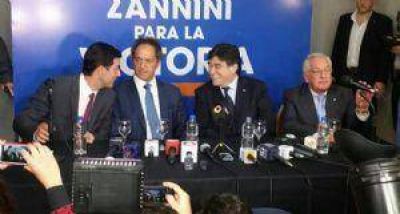 Zannini y An�bal Fern�ndez criticaron a Juan Manuel Urtubey por los holdouts