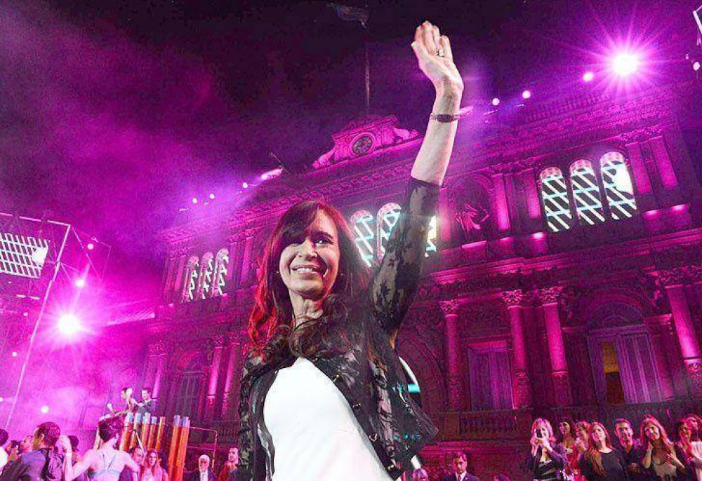 Buscan armar una masiva despedida para CFK en el traspaso presidencial