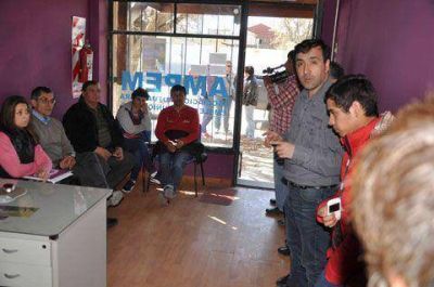 Pablo Grasso se reuni� con integrantes de AMPEM