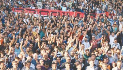 Reprimen en Turqu�a marchas de homenaje a las v�ctimas del atentado