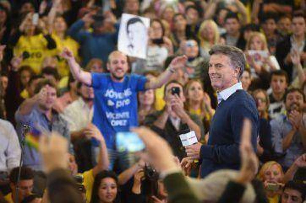 Por carta, Macri pide �no arriesgar�