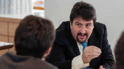 Maurice Closs tambi�n quiere pagarles a los holdouts