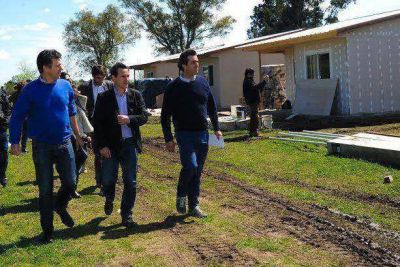 Avanza proyecto de red cloacal para barrio inundables