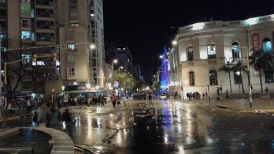 Un festejo de hinchas de Talleres termin� con incidentes
