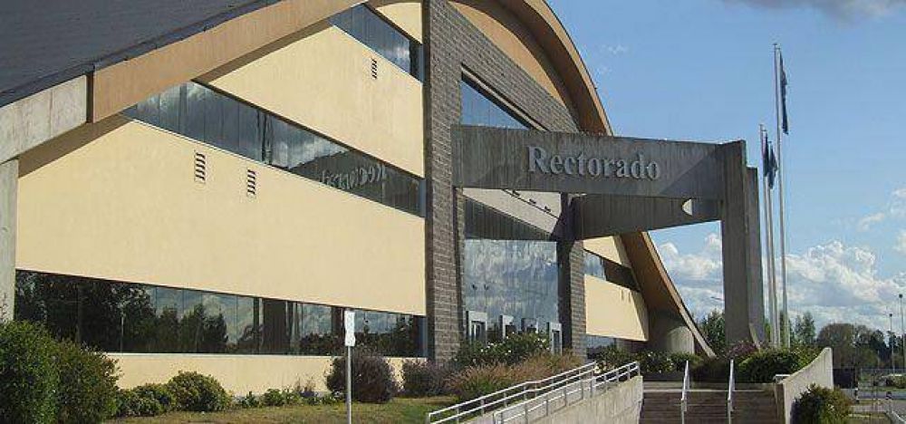 La Universidad Nacional de Lomas de Zamora cumple 43 a�os