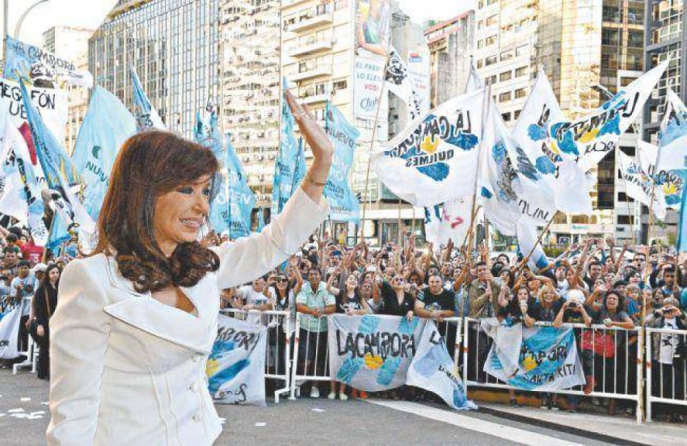 El futuro de CFK, entre el rol institucional y la pol�tica regional