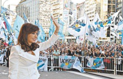El futuro de CFK, entre el rol institucional y la pol�tica regional