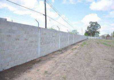 Inauguraron importantes obras en el campo deportivo