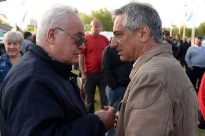 Jos� Eseverri en la Expo: �Creo en el consenso, en el di�logo�