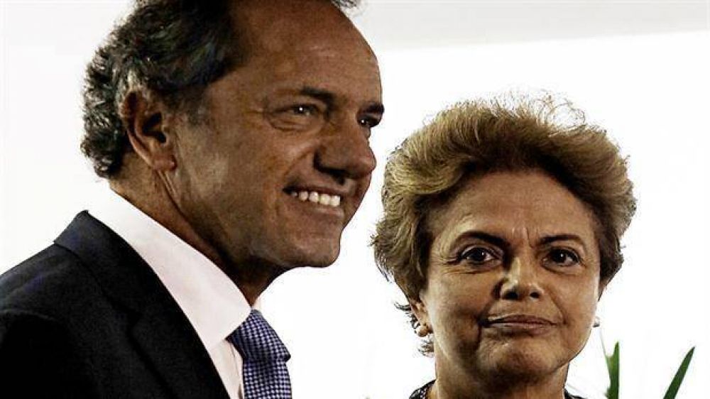 Una Rousseff acechada por la crisis apoy la postulacin de Scioli
