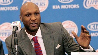 Lamar Odom, ex campe�n de la NBA, fue encontrado inconsciente en un prost�bulo