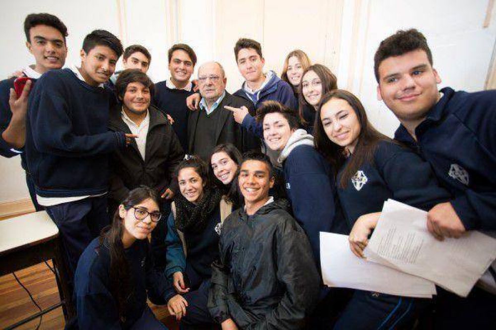 Arroyo: �si ca�mos en tantos problemas es por la educaci�n que tenemos�