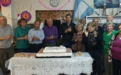 De Jes�s en el 25� aniversario del Centro de Jubilados de Las Toninas