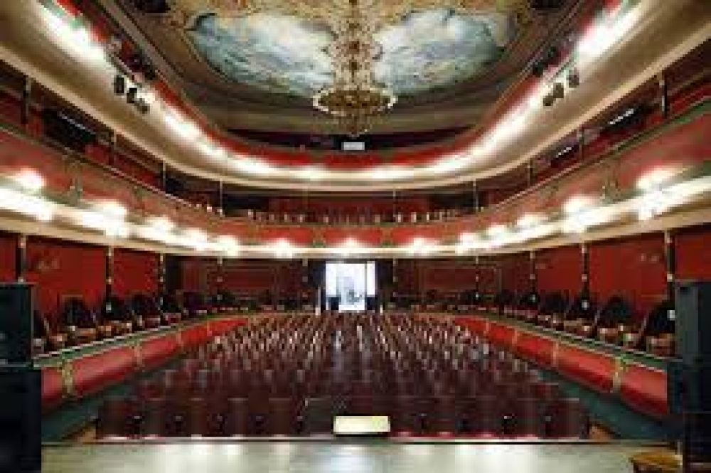 Los cinco candidatos a intendente municipal de Trenque Lauquen expondrn en el Teatro Espaol