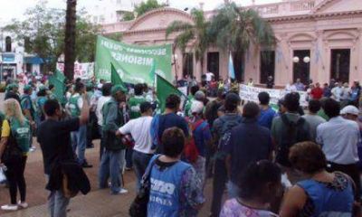 En repudio al atentado que sufri� el secretario general de CTA: trabajadores paran este mi�rcoles