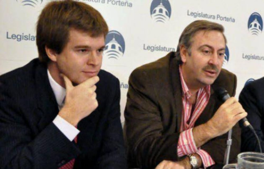 El PRO acusa al oficialismo de cooptar dirigentes con obras