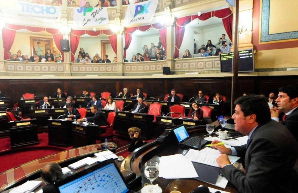 Mariotto intentar� aprobar 126 pliegos y leyes claves que se le juntaron