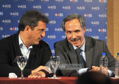 Massa, Rodr�guez Larreta y An�bal de campa�a en La Plata