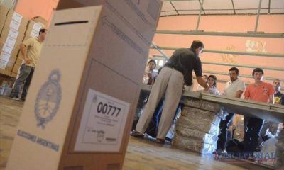 La campa�a entra en la recta final y la Justicia prepara la carga de urnas