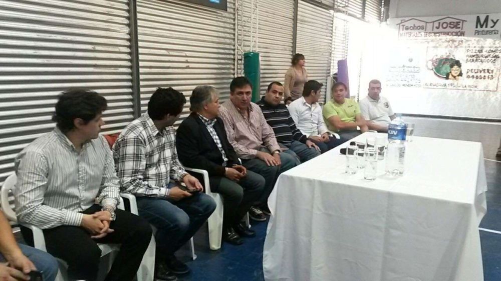 �Le pedimos a Bosetti que sea el vicegobernador del deporte�