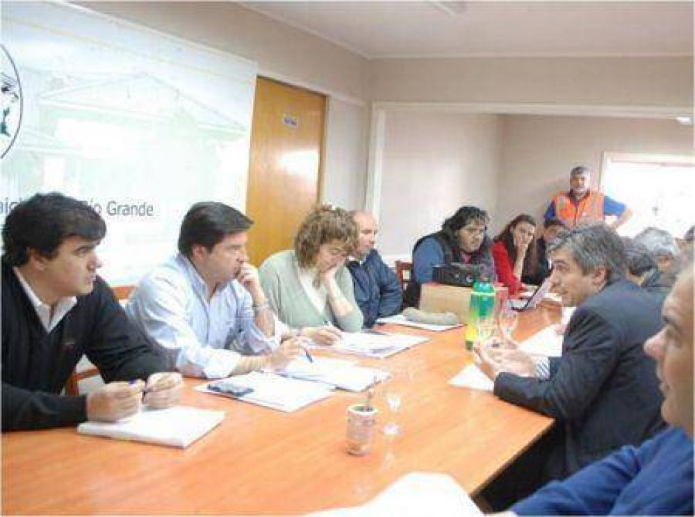 Rossi dijo que el presupuesto es �austero�