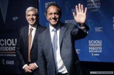 Scioli anunci� que Juli�n Dom�nguez ser� su ministro de Industria si gana las elecciones