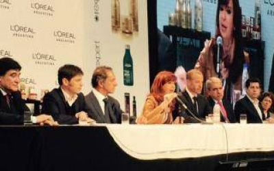 La Presidenta particip� de un acto en Escobar
