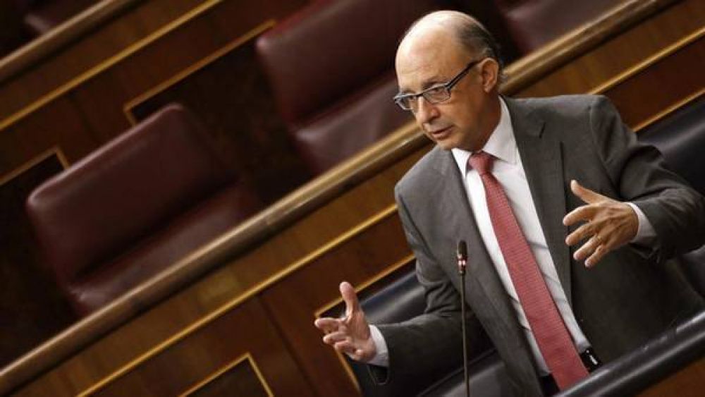 Terremoto en el PP espa�ol por cr�ticas del ministro de Hacienda