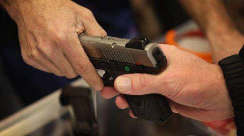 Menor fue contratado por Facebook para matar a un hombre y cumpli�