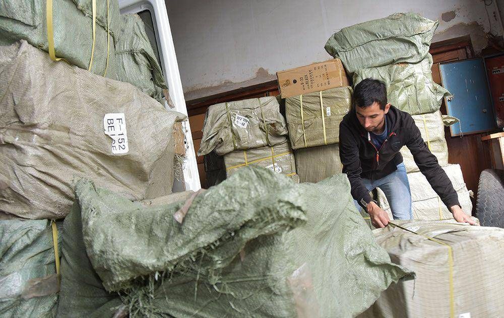 Contrabando millonario en dos camiones: detectan mercader�a por m�s de 11 millones de pesos