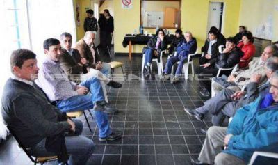 El Intendente se reuni� con vecinos de barrios F�tima, Newbery y 400 Departamentos