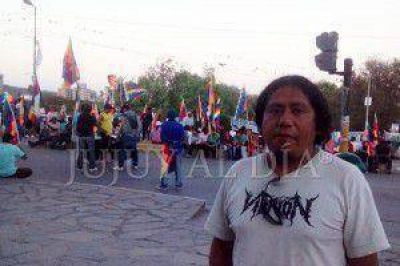 �Este gobierno lo �nico que ha hecho con cada comunidad originaria es usarla como un n�mero m�s en sus actos oficiales�