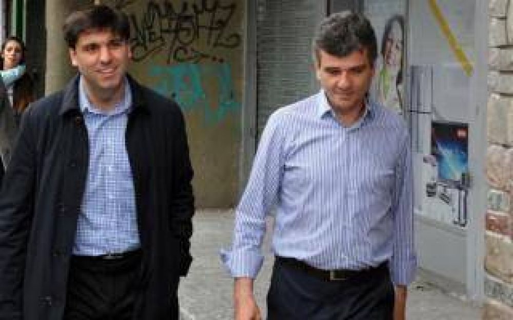 Zabaleta present� a Bossio como futuro Ministro de Infraestructura