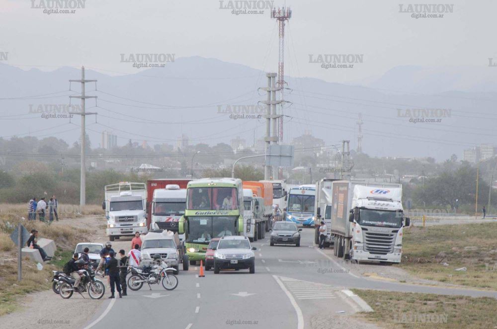 Piquete paraliz� el ingreso a la ciudad por m�s de una hora
